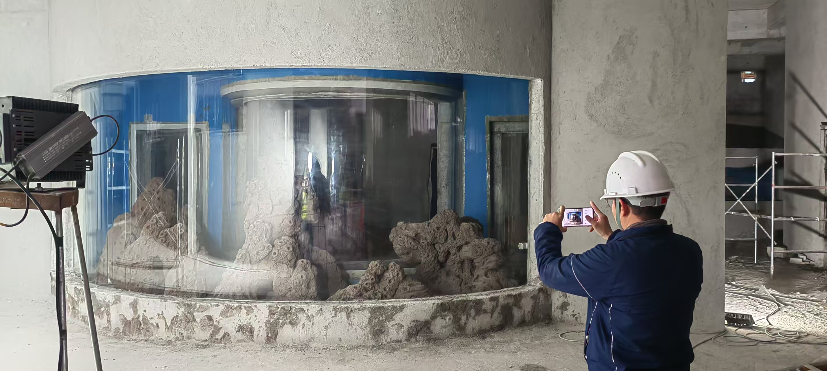 Join forces! Jiangsu Jinsui Acrylic joins hands with Aohai Xintiandi to build the first cultural tourism aquarium on Nan'ao Island